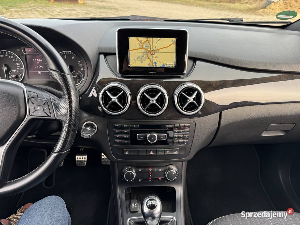 Mercedes B 16 BENZYNA Klimatyzacja Nawigacja wielkopolskie Konin sprzedam