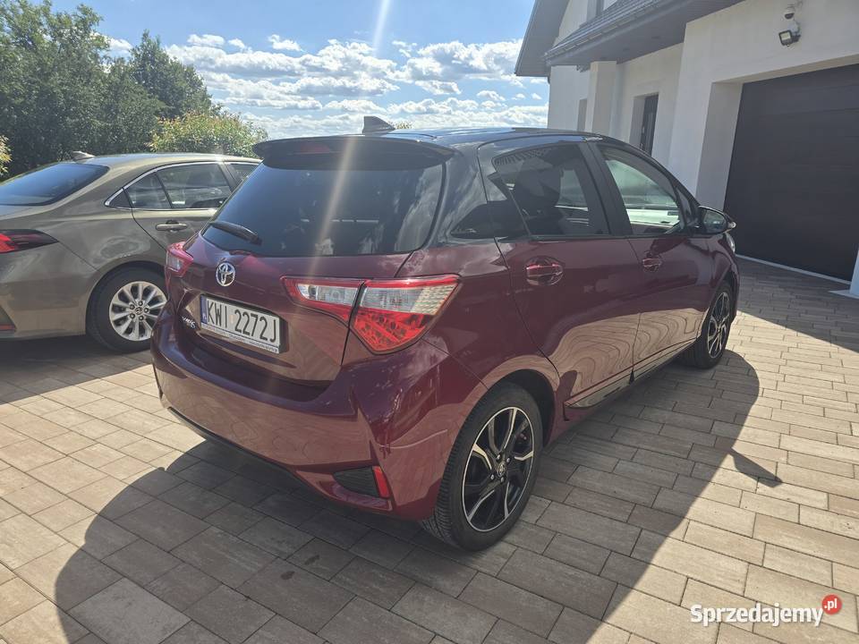 TOYOTA YARIS 15 SELECTION sprzedaje osoba Wieliczka