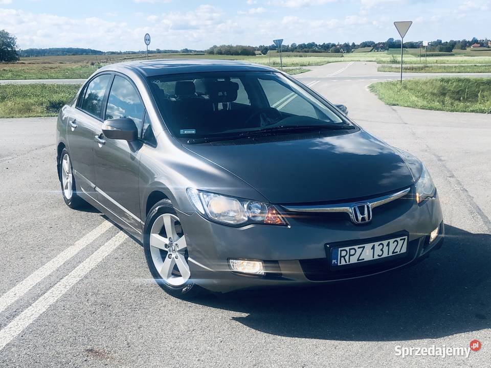 Honda Civic VIII 18 iVETC 140 B LPG 1800cm3 Civic Przeworsk