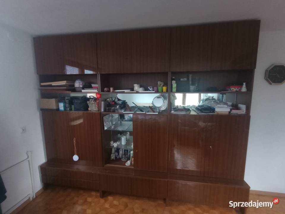 Sprzedam segment pokojowy PRL15 Łowicz