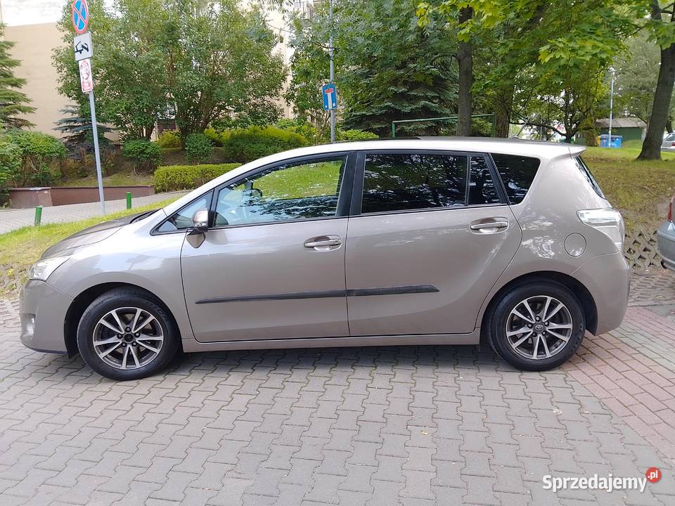 Toyota Verso OKAZJA 7 osób HAK Navi Panorama mazowieckie Warszawa