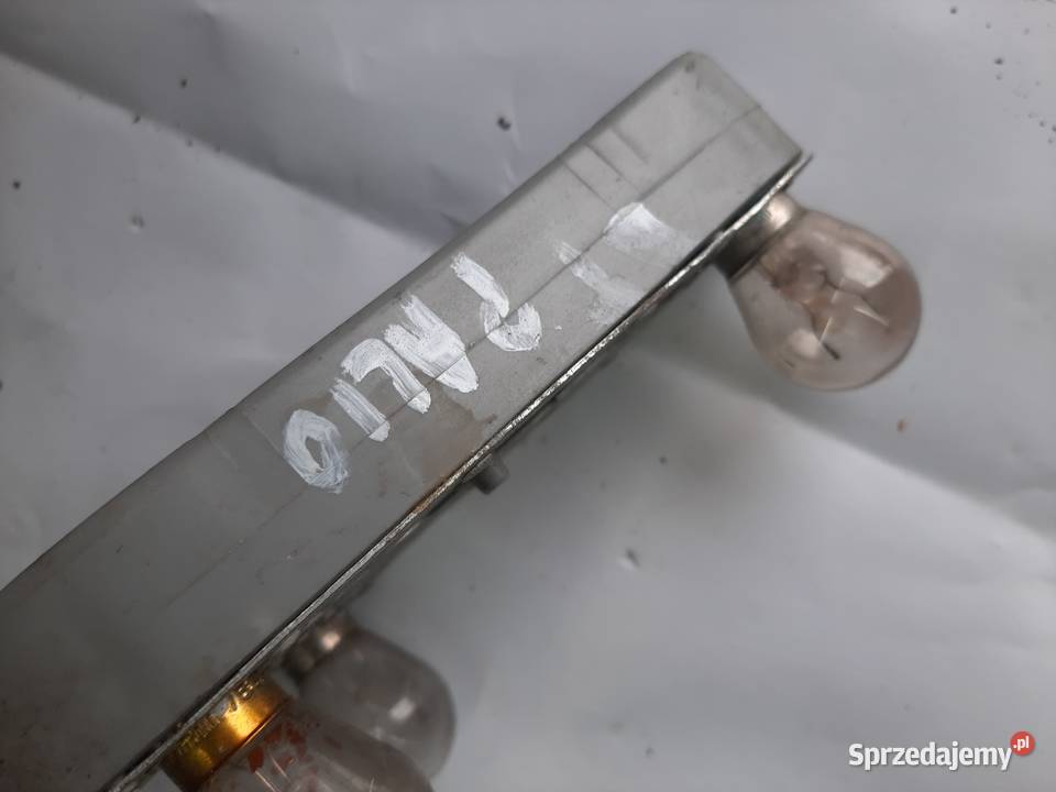 Fiat Palio listwa wkład lampy lewej tylnej lewy osobowe Ksawerów