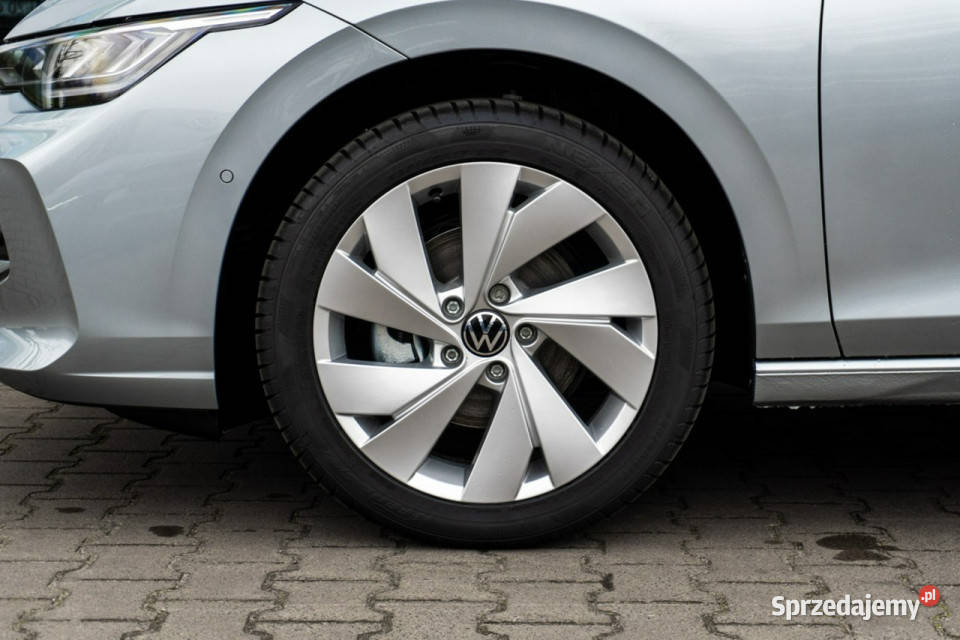 Volkswagen Golf Life Plus 15 TSI 116 Dostępne pełny VAT sprzedam