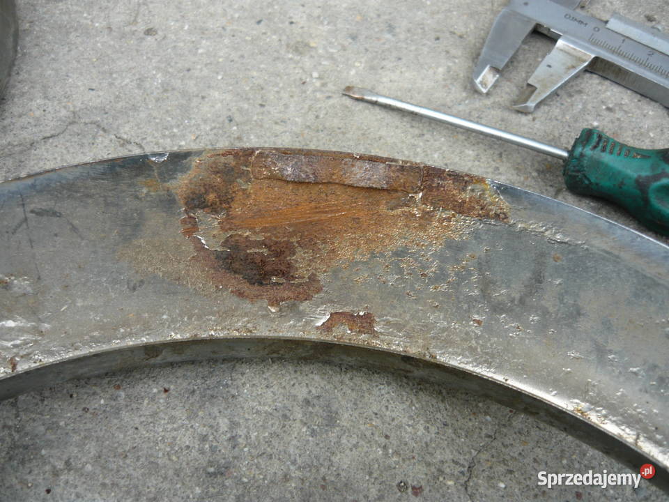 Volkswagen garbus ramki reflektorajedna śruba Nowy Sącz