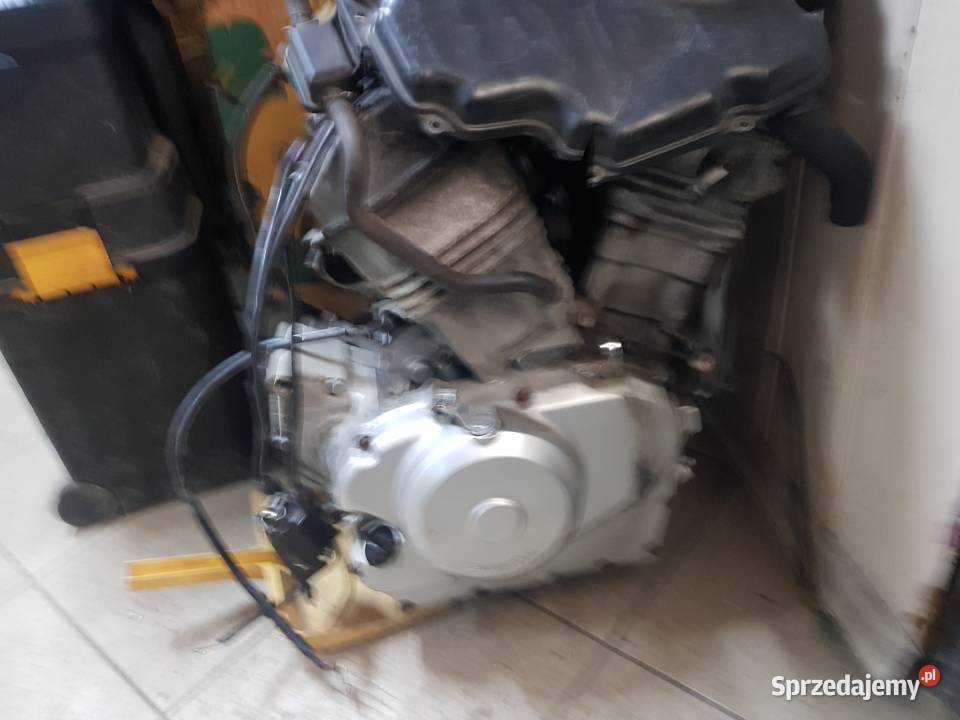honda deauville 650 silnik na czesci Silniki świętokrzyskie Jędrzejów sprzedam
