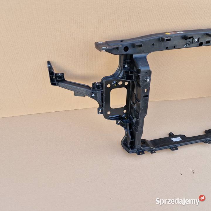 HYUNDAI I30 PAS PRZEDNI WZMOCNIENIE 64101S0200 osobowe sprzedam