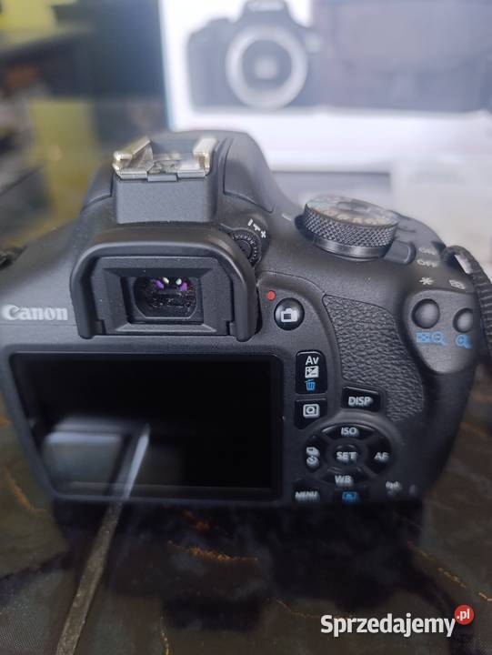 Canon 2000D z akcesoriami Wałbrzych