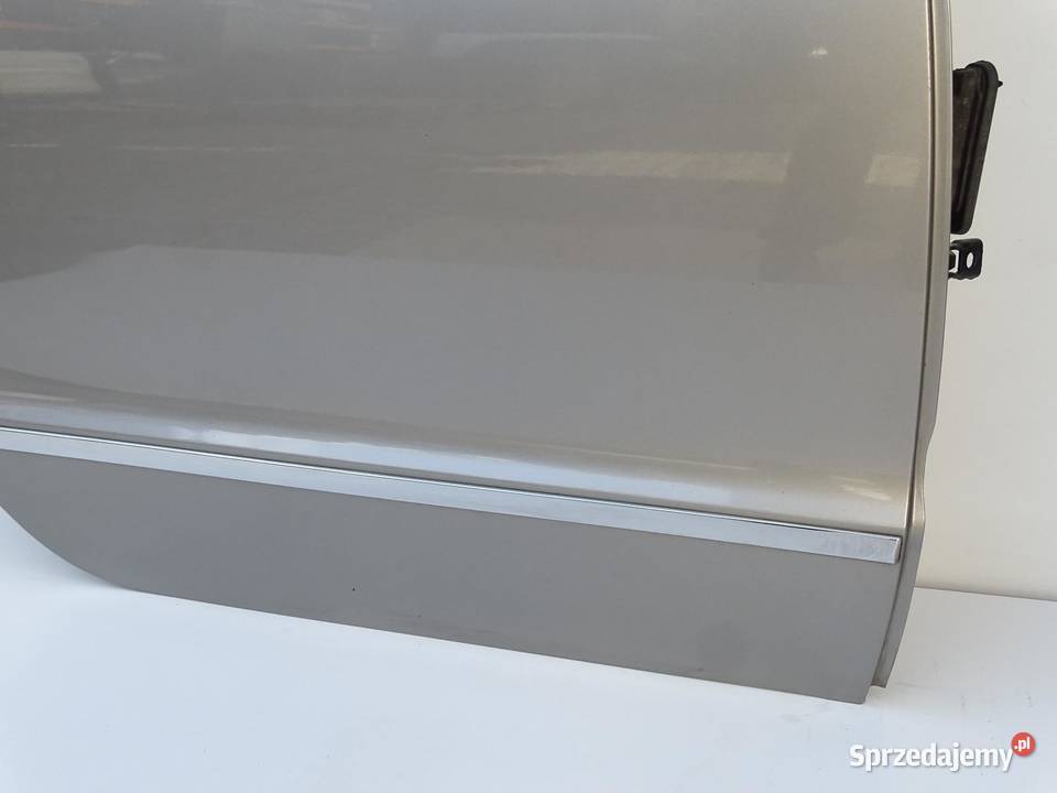 DRZWI PRAWY TYŁ PRAWE TYLNE LF8H SKODA SUPERB II osobowe