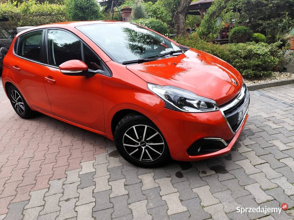 Peugeot 208 KOŁA ZIMOWE światła przeciwmgielne Wrocław