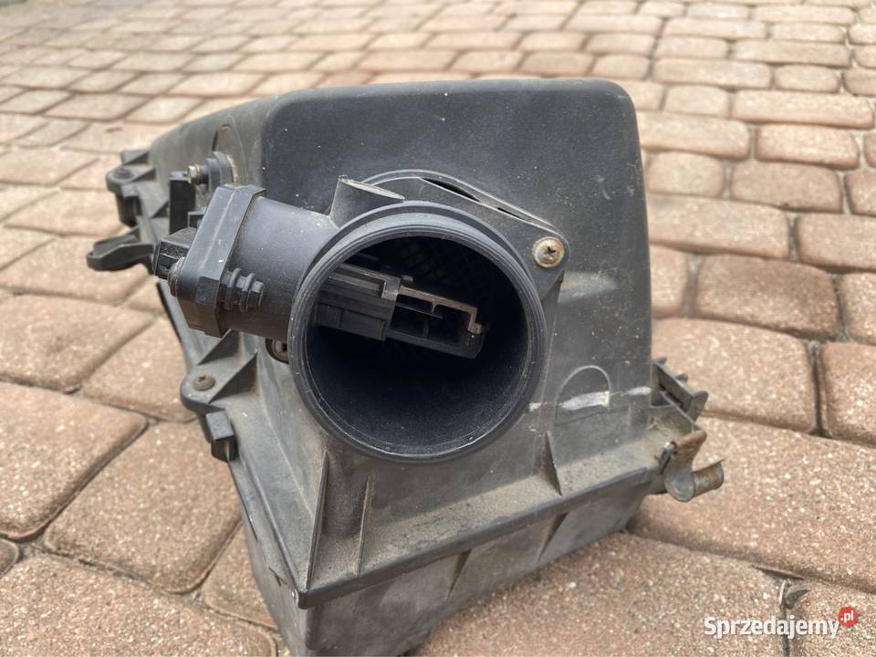 Filtr powietrza z przeplywomierzem 18t Audi A3 Tomaszów Lubelski