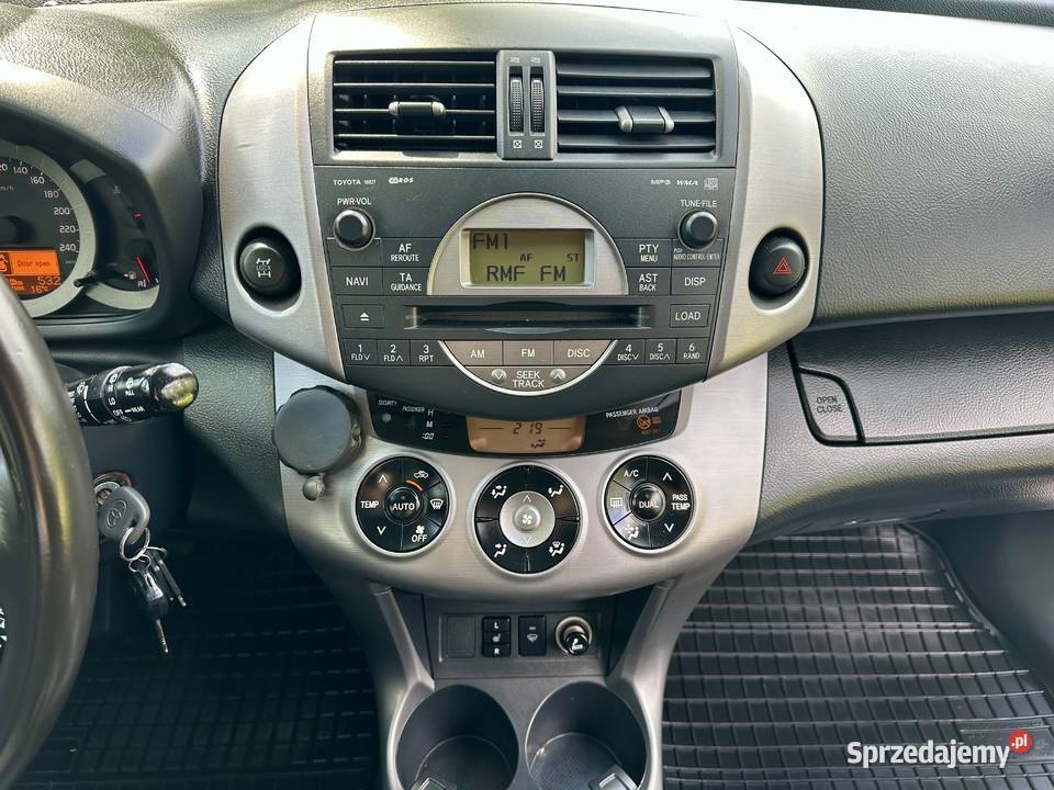 Toyota RAV4 4x4 wspomaganie kierownicy Brzozów sprzedam