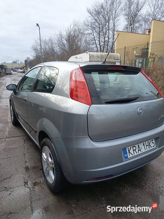 Fiat grande Punto 14 benzyna w stanie gotowy do Oświęcim