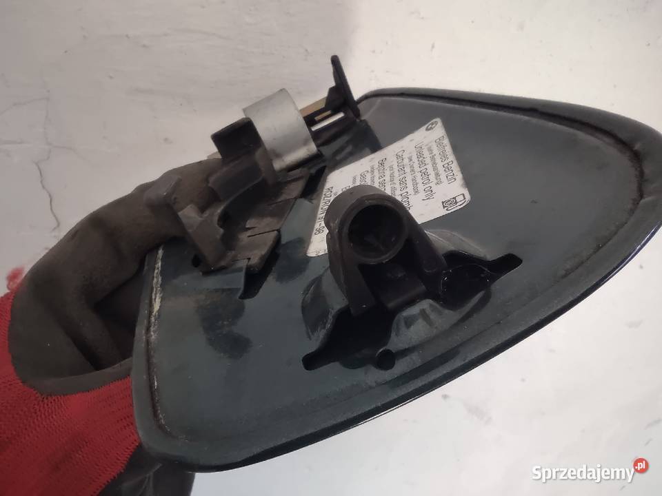 Klapka wlewu paliwa BMW E38 klapa ascotgruen Chodzież