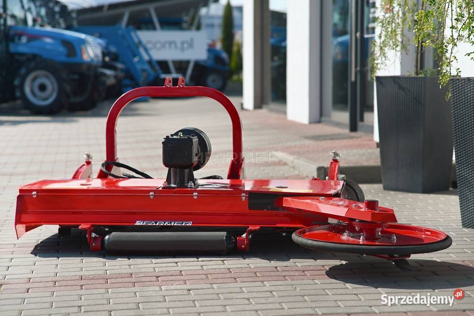 Kosiarka sadownicza z bocznym ramieniem koszącym Tajęcina