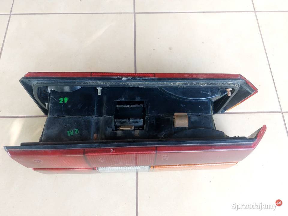 Volkswagen Golf I Mk1 tylne lampy VW tył osobowe mazowieckie Sieciechów