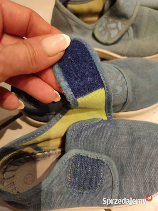 3 pary trampki tenisówki sneakersy obuwie świętokrzyskie Kielce