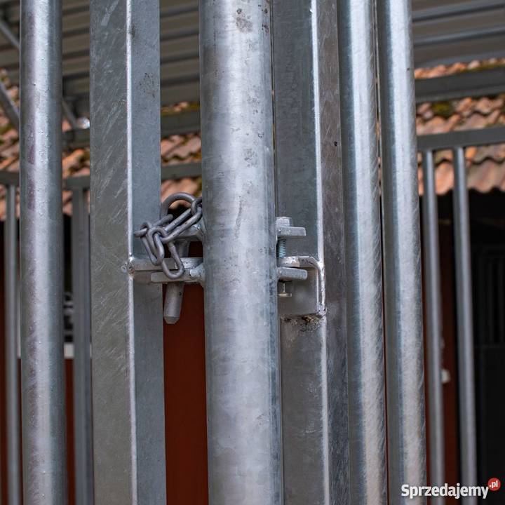 Paśnik koni z przegrodami 12 stanowisk Mława