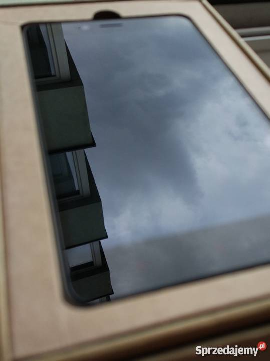 Sprzedam 100 sprawny telefon do gier i VR Xiaomi Pozostałe sprzedam