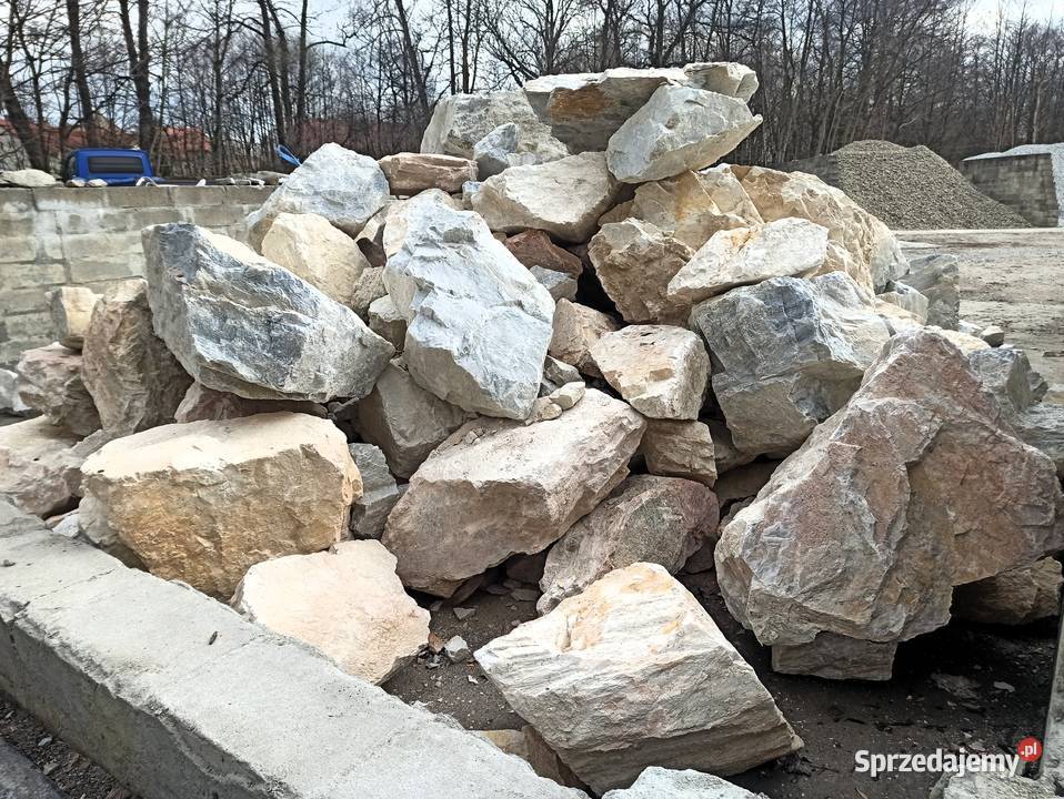 Głaz Kremowy duży Głaz Kamień Biały Marianna Oświęcim