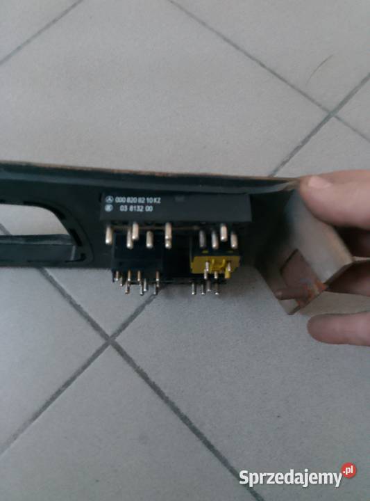 Panel przełączników Mercedes W126 świętokrzyskie Starachowice
