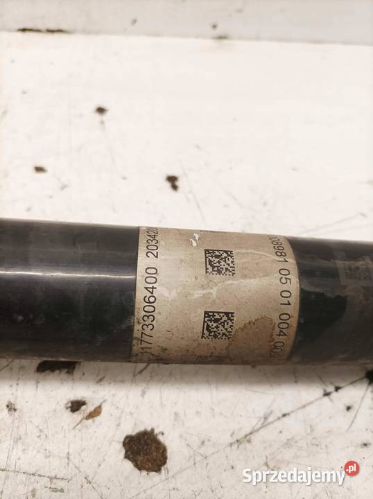 PÓŁOŚ PRAWY PRZÓD W177 AMG 20 CGI 421 Rok produkcji 2021 Półosie