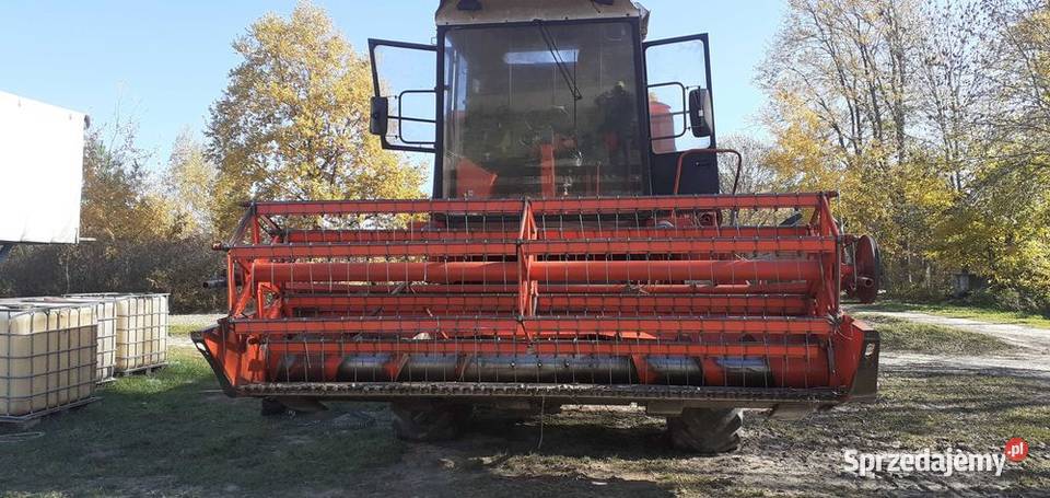 Kombajn zbożowy Bizon ZO 56 Tarnogród