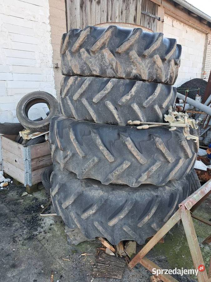 Koła bliźniacze komplet R28 i R38