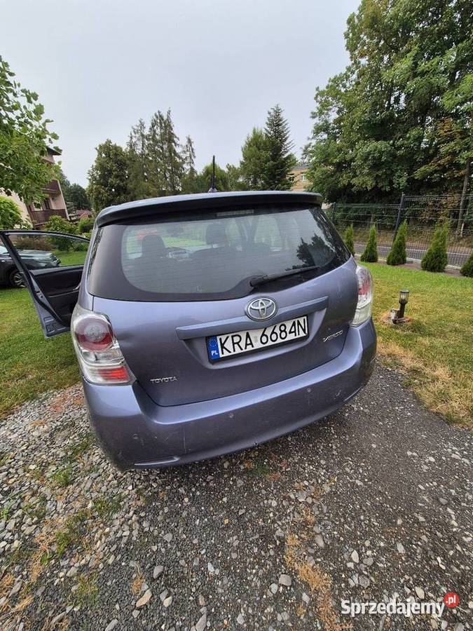 Toyota Verso 20 D4D 126 2010 Klimatyzacja małopolskie Celiny