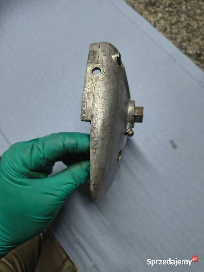 Dekiel pokrywa WSK WFM Rzeszów