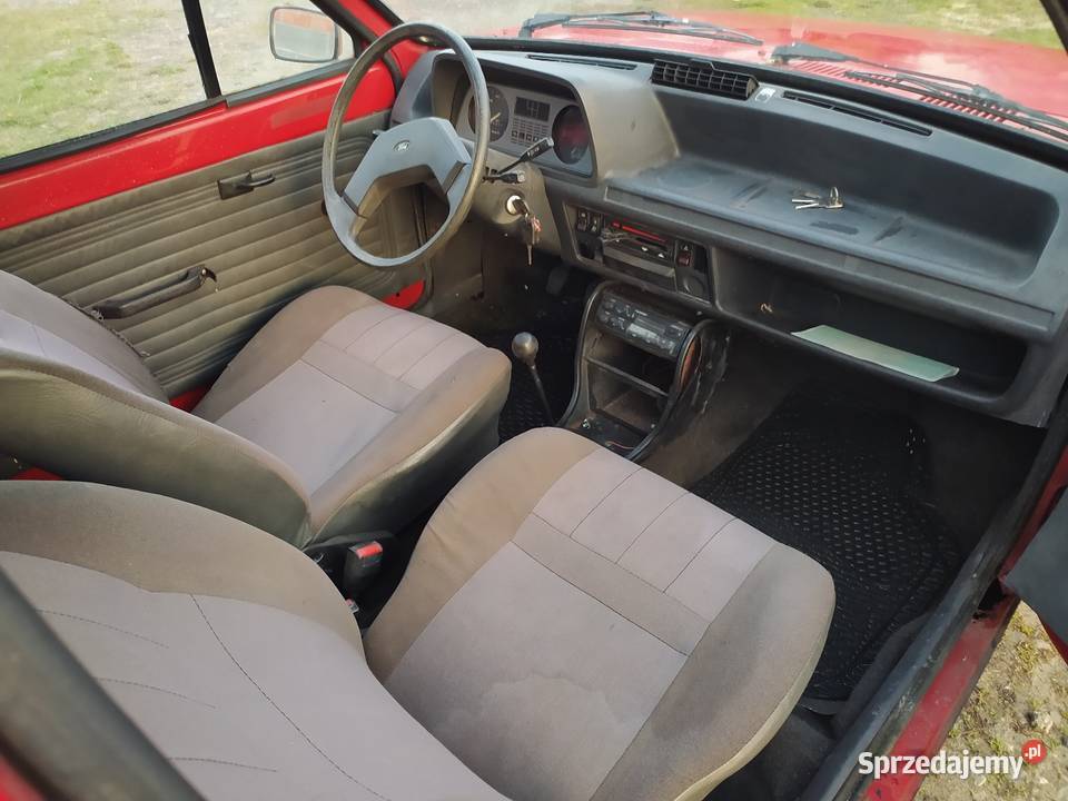 Fiesta 82 z Niemiec z dokumentami czerwony Aleksandrów Łódzki sprzedam