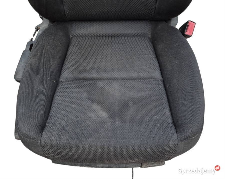 FOTEL PRZÓD PRAWY PASAŻERA AUDI A4 B6 AUDI A4 B7 osobowe Fotele i kanapy świętokrzyskie Działoszyce