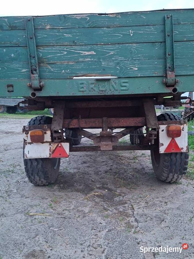 Przyczepa rolnicza trzy strony wywrotka sprzedam
