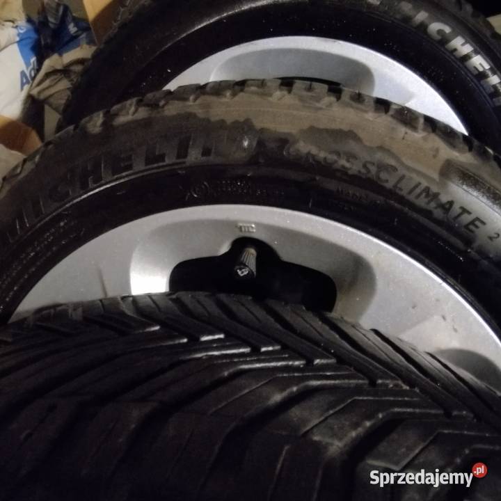 Sprzedam opony 19555 R16 wielosezonowe Michelin 16cale Krzysztoforzyce sprzedam
