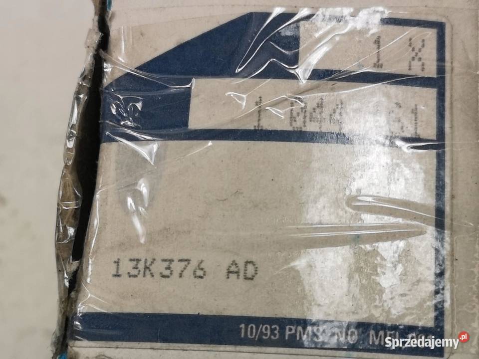 WIĄZKA ŻARÓWKA KIERUNKOWSKAZU FORD FIESTA 9502 osobowe lubelskie sprzedam