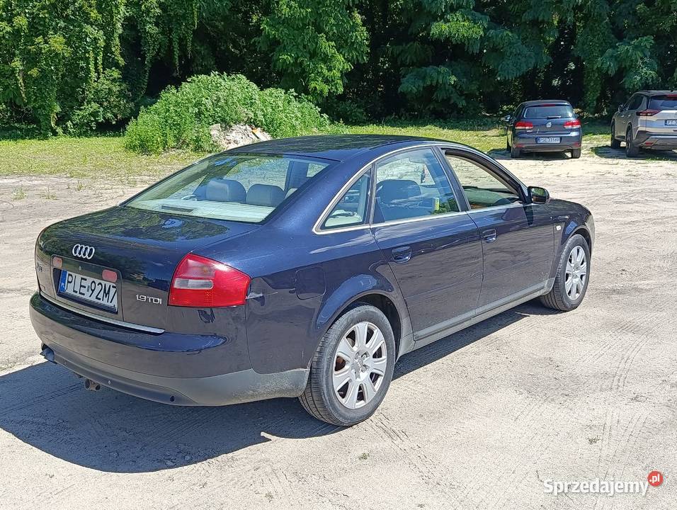 Audi A6 19 TDI klima hak Rok produkcji 2002 Śrem sprzedam