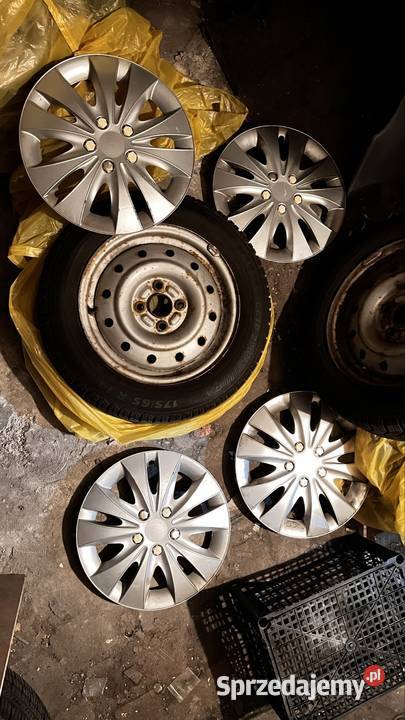 Koła zimowe 14x5 4x100 stalkołpaki