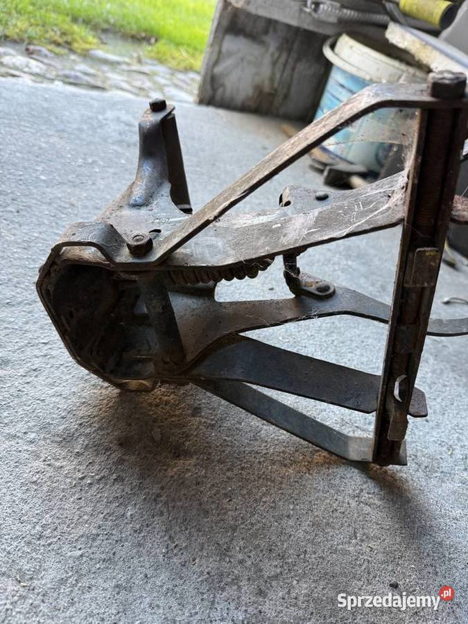 Zabytkowe siedzenie do motocykla Krotoszyn