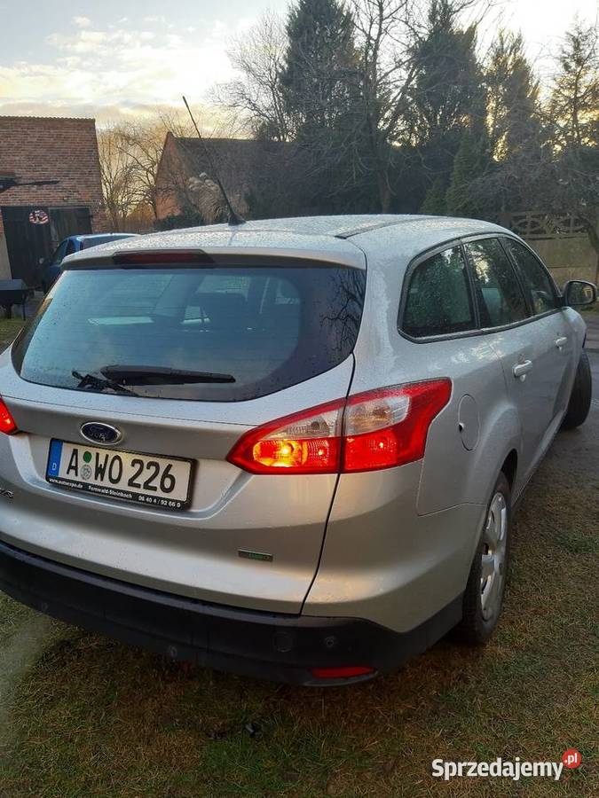 Ford Focus benzyna z Niemiec nieuszkodzony Ostrów Wielkopolski sprzedam