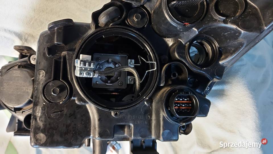 HYUNDAI SANTA FE III Lampa Prawa Xenon LED Łochów