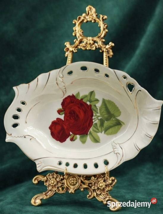 Porcelana zdobiona motywem róż Pabianice