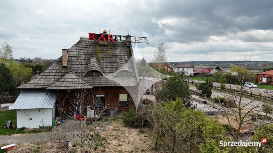 Budynek komercyjny o przeznaczeniu Wielącza