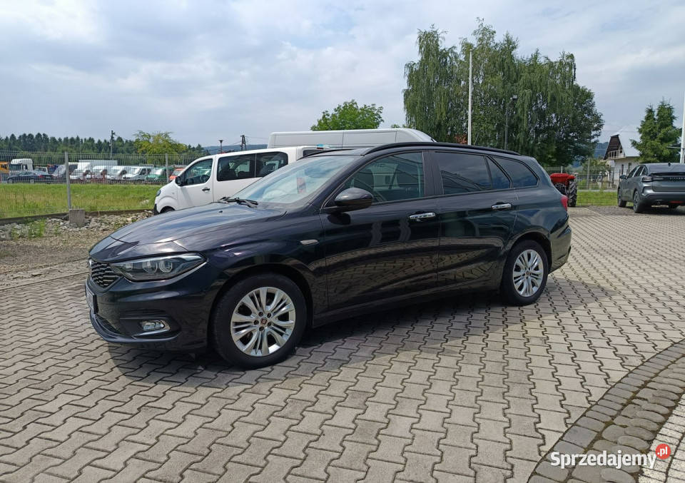 Fiat Tipo SW 13 95 Easy hak NAVI kamera grzane 4/5 Tipo Nowy Sącz
