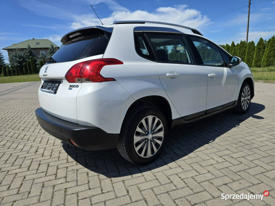 Peugeot 2008 12Turbo Benz światła LED Peugeot Kutno