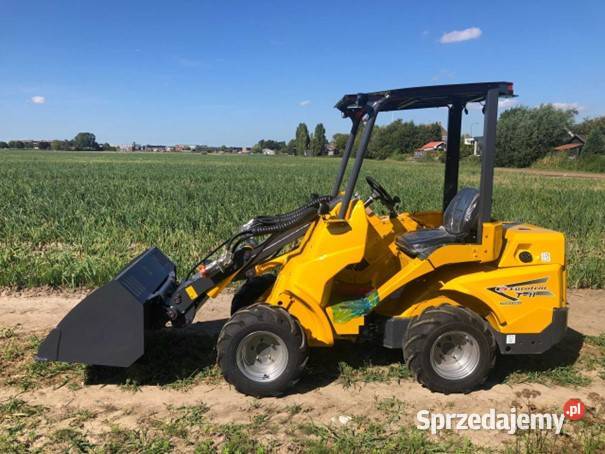 Ładowarka teleskopowa EUROTRAC T11 silnik Kubota Opole