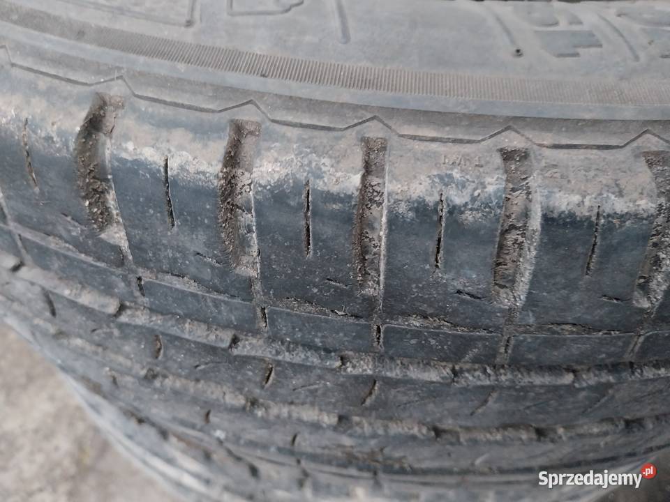 Sprzedam opony letnie 195 70 r15C 4 15cale Samochodowe Pińczów