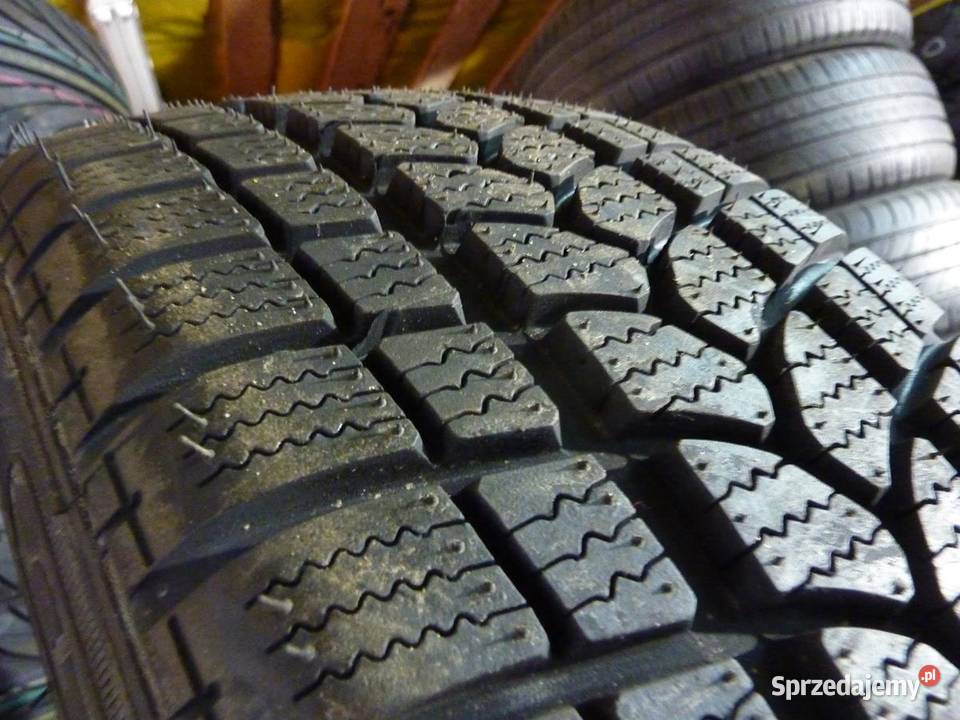 4x Opona nieużywana zimowa 20545R17 STRIAL 199 Zaścianki