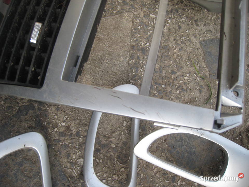 Zestaw dekorów srebrnych stalowych Peugeot 307 Kraków