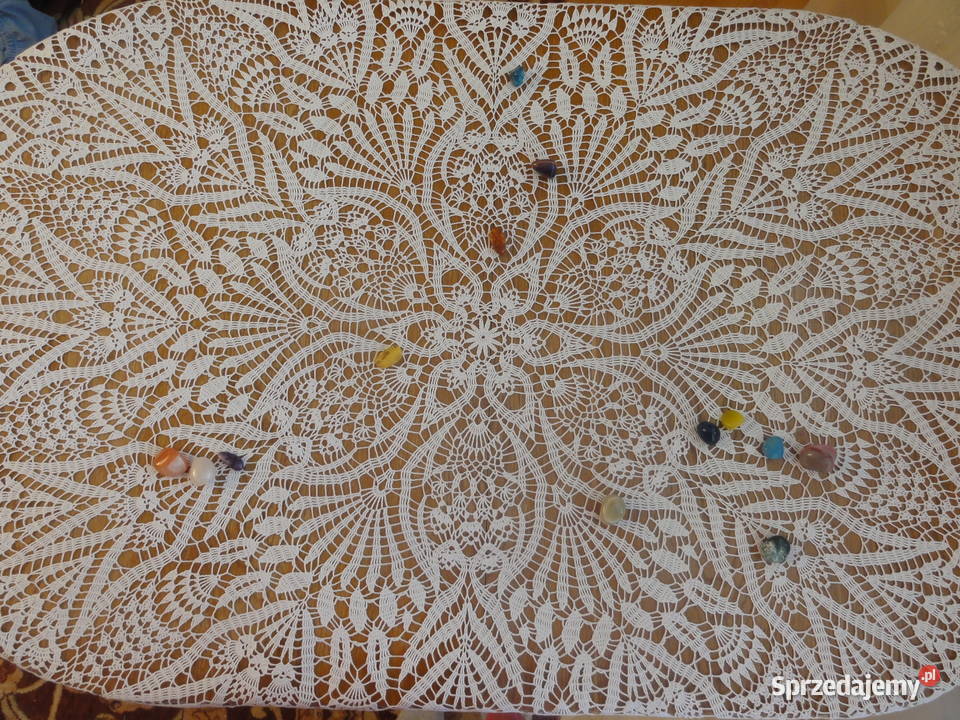 Obrus ręcznie robiony na szydełku szydełkowy 165 lubelskie sprzedam