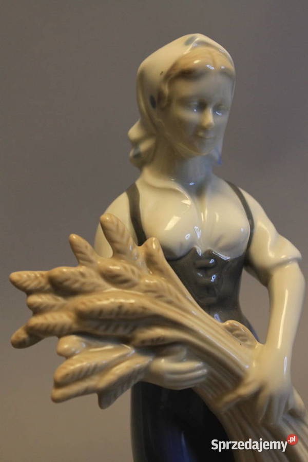 Lippelsdorf Porcelanowa figura Kobieta ze