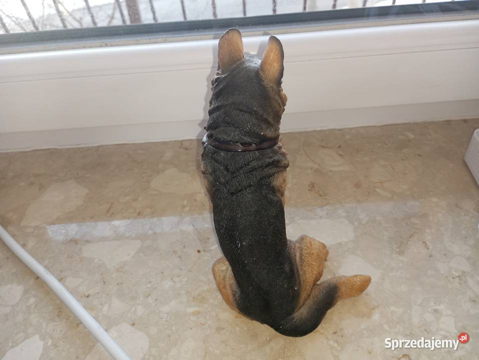 Figurka Leonardo pies owczarek Biłgoraj sprzedam